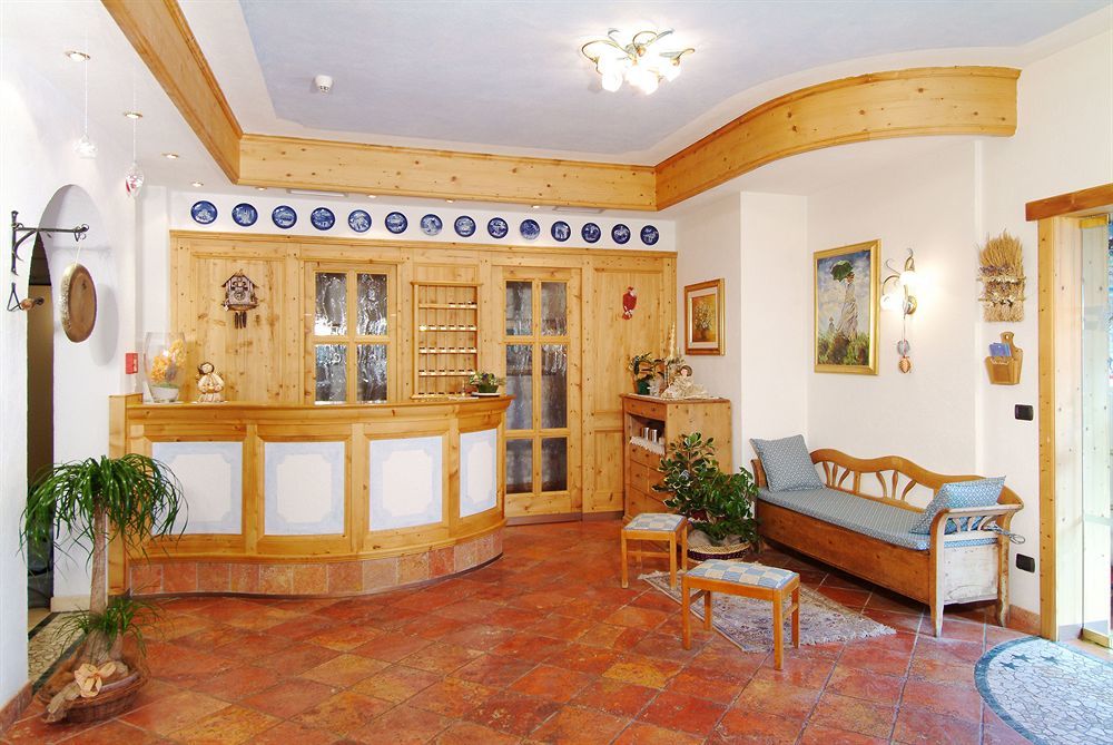 Romantic Charming Hotel Rancolin Moena Exterior foto